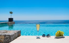 Alav Pool Villa